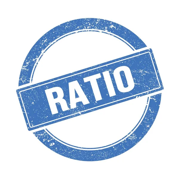 Mavi grungy round vintage pulu üzerine RATIO metni.