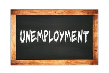 Siyah ahşap çerçeve okul tahtasına yazılmış UNEMPLOYMENT metni.