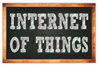 Siyah ahşap çerçeve okul tahtasına yazılan şeylerin interneti