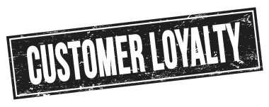 Siyah grungy dikdörtgen damga işareti üzerinde CUSTOMER LOYALTY metin.