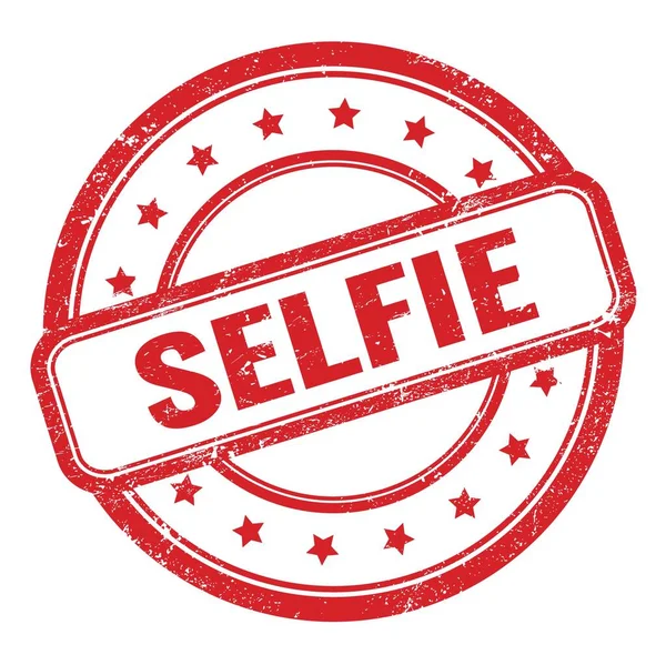 Selfie Text Red Grungyビンテージ丸ゴムスタンプ — ストック写真