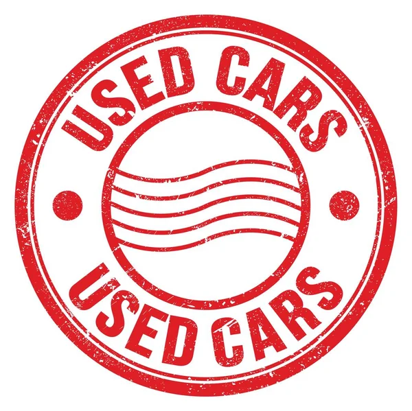 Kırmızı yuvarlak posta mührü üzerinde yazılan Kullanılmış Otomobil Kelimesi