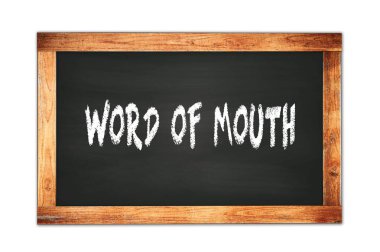 Siyah ahşap çerçeve okul tahtasına yazılmış Ağız Metni.