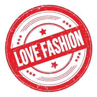 Kırmızı yuvarlak dokuma damgalı FASHION metnini sev.