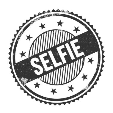 SELFIE metin siyah grungy zig zag kenarları yuvarlak pul üzerine yazılmış.