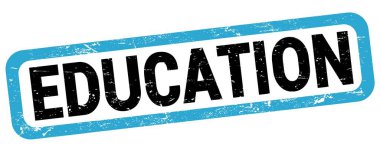 Mavi-siyah dikdörtgen işareti üzerine yazılmış EDUCATION metni.