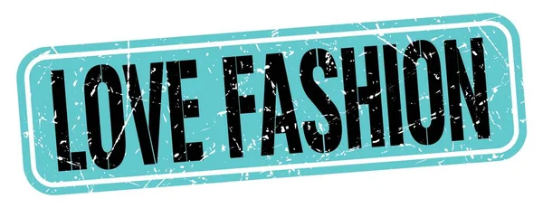 SEVGİLİ FASHION metni mavi-siyah grungy işareti üzerine yazılmış.