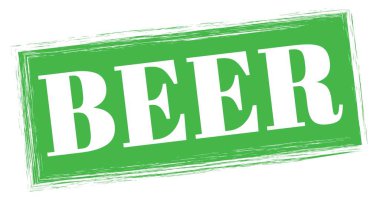 Yeşil dikdörtgen damga işareti üzerine yazılmış bira metni.