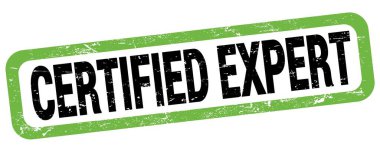 Yeşil-siyah dikdörtgen mühür işareti üzerine yazılmış CERTİLENmiş Uzman metin.