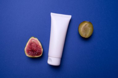 Temiz el ya da yüz kremi paketi