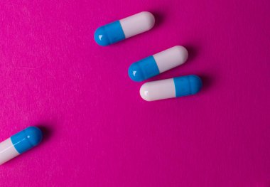 beyaz ve mavi haplar genel arka plan