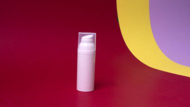 Temiz el ya da yüz kremi paketi