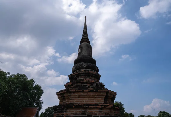 Alte Chedi Ayutthaya Mit Himmel Und Wolken Dahinter — Stockfoto