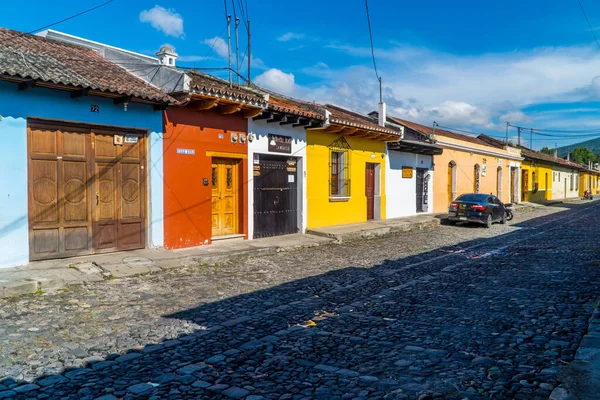 Antigua Guatemala September 2021 Rumah Dengan Warna Warni Satu Lantai — Stok Foto