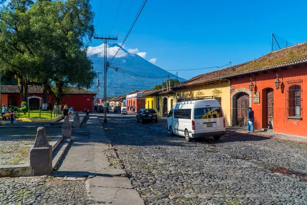 Antigua Guatemala Setembro 2021 Fotografia Rua Casas Coloridas Coloniais Com — Fotografia de Stock