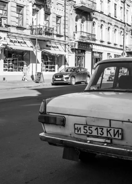 Podil Kiew Ukraine Juni 2021 Vertikale Schwarz Weiß Straßenfotografie Eines — Stockfoto