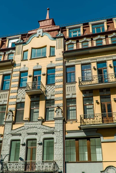 Podil Kiew Ukraine Juni 2021 Vertikale Ansicht Traditioneller Architekturgebäude Gebiet — Stockfoto