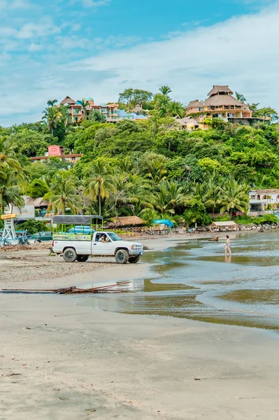 Sayulita Meksyk Września 2021 Widok Pionowy Pick Upa Sayulita Beach — Zdjęcie stockowe