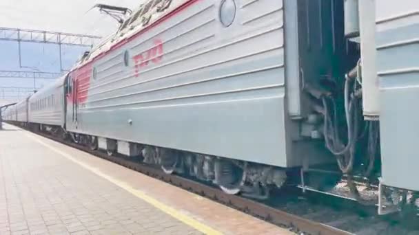 Electric Passenger Train Russian Railways Passenger Cars Rzd Russia Sochi — стокове відео