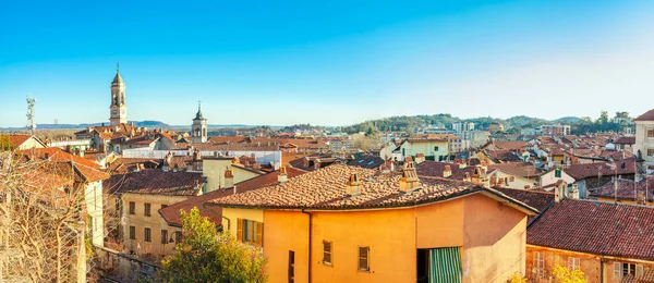 Panoramiczny Widok Miasto Ivrea Prowincja Torino Piemont Północne Włochy Znany — Zdjęcie stockowe