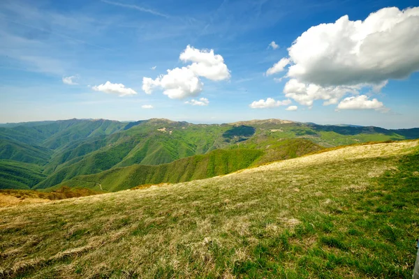 Panorama Dalla Cima Del Lesima Peak Lombardia Italia Settentrionale Una — Foto Stock