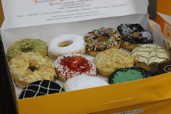 다채로운 도넛의 클로즈업 — 스톡 사진