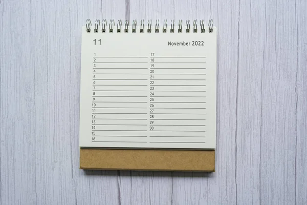 November Planer Und Organisator 2022 Kalender Auf Holztisch Direkt Darüber — Stockfoto