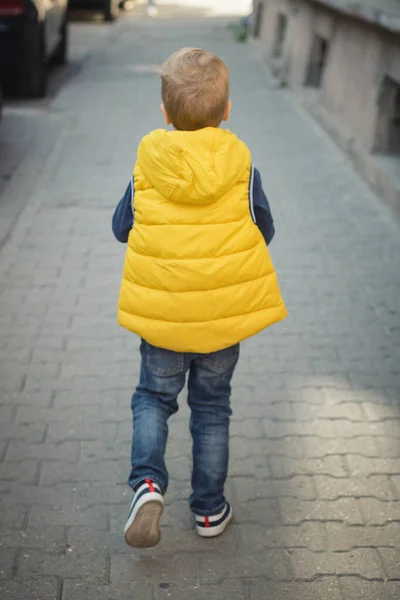 Back View Boy Walking Sidewalk Child Walking Alone City Street — Photo