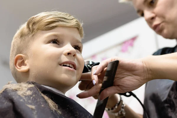 Low Angle View Boy Having Haircut Barber Shop — Stockfoto