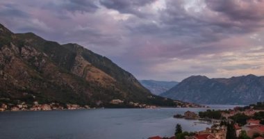Kotor Körfezi, Karadağ 'ın güneybatısındaki Adriyatik Denizi' nin dolambaçlı bir körfezi.