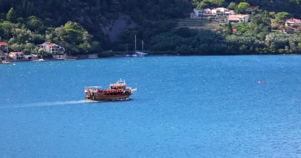 View Boats Bay Kotor — 비디오