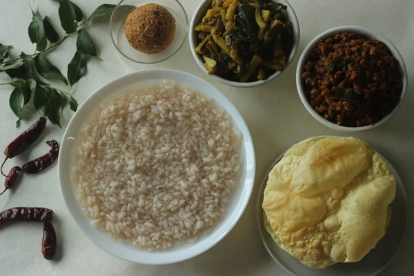 Pirinç Lapası Kanji Baharatlı Hindistancevizi Kırmızı Biberli Baharat Haşlanmış Kırmızı — Stok fotoğraf