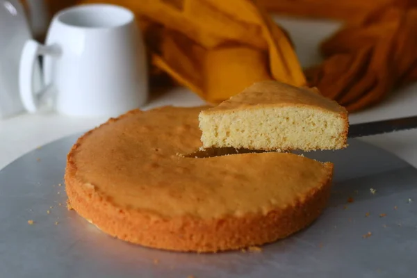 Una Rebanada Pastel Ghee Una Versión Pastel Con Ghee Aromatizado —  Fotos de Stock