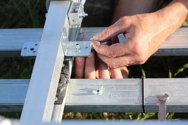 Male Hands Put Washer Bolt Fragment Catamaran Bridge — Stock Photo, Image