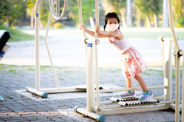 Portrait Adorable Kid Girl Playing Treadmill Walking Machine Stationary Publics — Stock Photo, Image