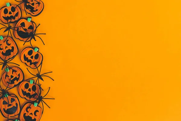 Halloween Låg Lågt Moderna Pumpor Jack Lykta Och Spindlar Gräns — Stockfoto