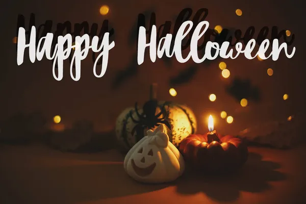 Happy Halloween Znak Tekstowy Dyni Jack Latarni Świeca Pająk Ciemnopomarańczowym — Zdjęcie stockowe