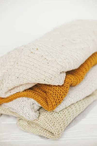 Pile White Yellow Beige Knit Sweaters Close White Scandinavian Room — Stock Photo, Image