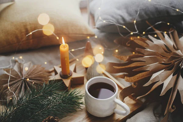 Warm Cup Tea Soft Bed Christmas Stars Golden Lights Pine — Stock Photo, Image