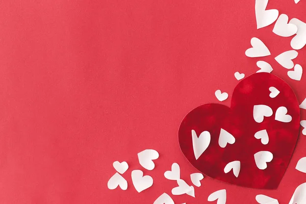 Днем Святого Валентина Світле Серце Червоному Фоні Лежало Місце Тексту — стокове фото