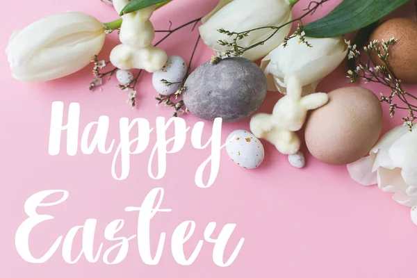 Frohe Ostern Glückwunschkarte Frohe Ostern Text Und Moderne Stilvolle Eier — Stockfoto