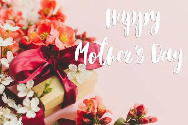 Happy Mother Day Happy Mothers Day Text Gift Box Red — ストック写真