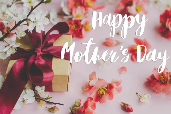 Happy Mother Day Happy Mothers Day Text Gift Box Red —  Fotos de Stock