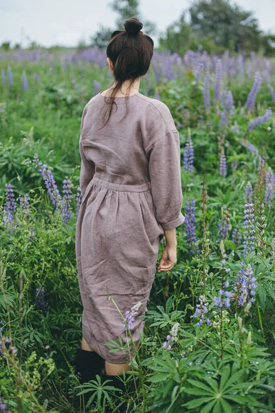 Stylish Woman Rustic Dress Walking Lupine Meadow Atmospheric Image Young — Stock Photo, Image