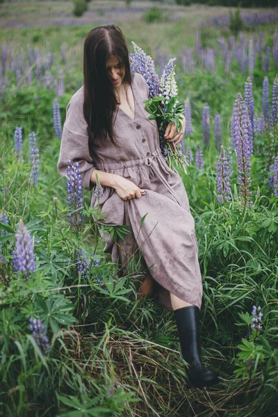 Stylish Woman Rustic Dress Holding Lupine Bouquet Meadow Cottagecore Aesthetics — Stock Photo, Image