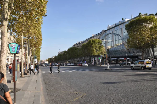 Vue Panoramique Sur Rue Des Champs Élysées Des Gens Dans — Photo