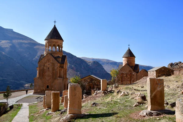 View Monastery Mountains Two Stone Churches Backdrop High Mountains Blue — Stock Photo, Image