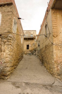 9 Mayıs 2022 Derik Mardin Türkiye. Derik şehri güneşli bir günde