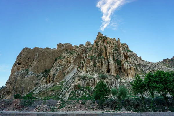 クディ ガバル山脈トルコ南東部のシズルとシルナクの間のカシュリック峠とボタン川 — ストック写真