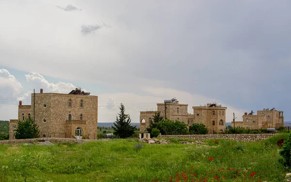 Maggio 2022 Villaggio Elbegendi Midyat Mardin Turchia Chiesa Paesaggio Urbano — Foto Stock